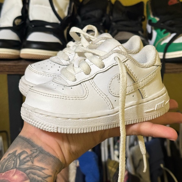 SOLD - Picture 2 of 5